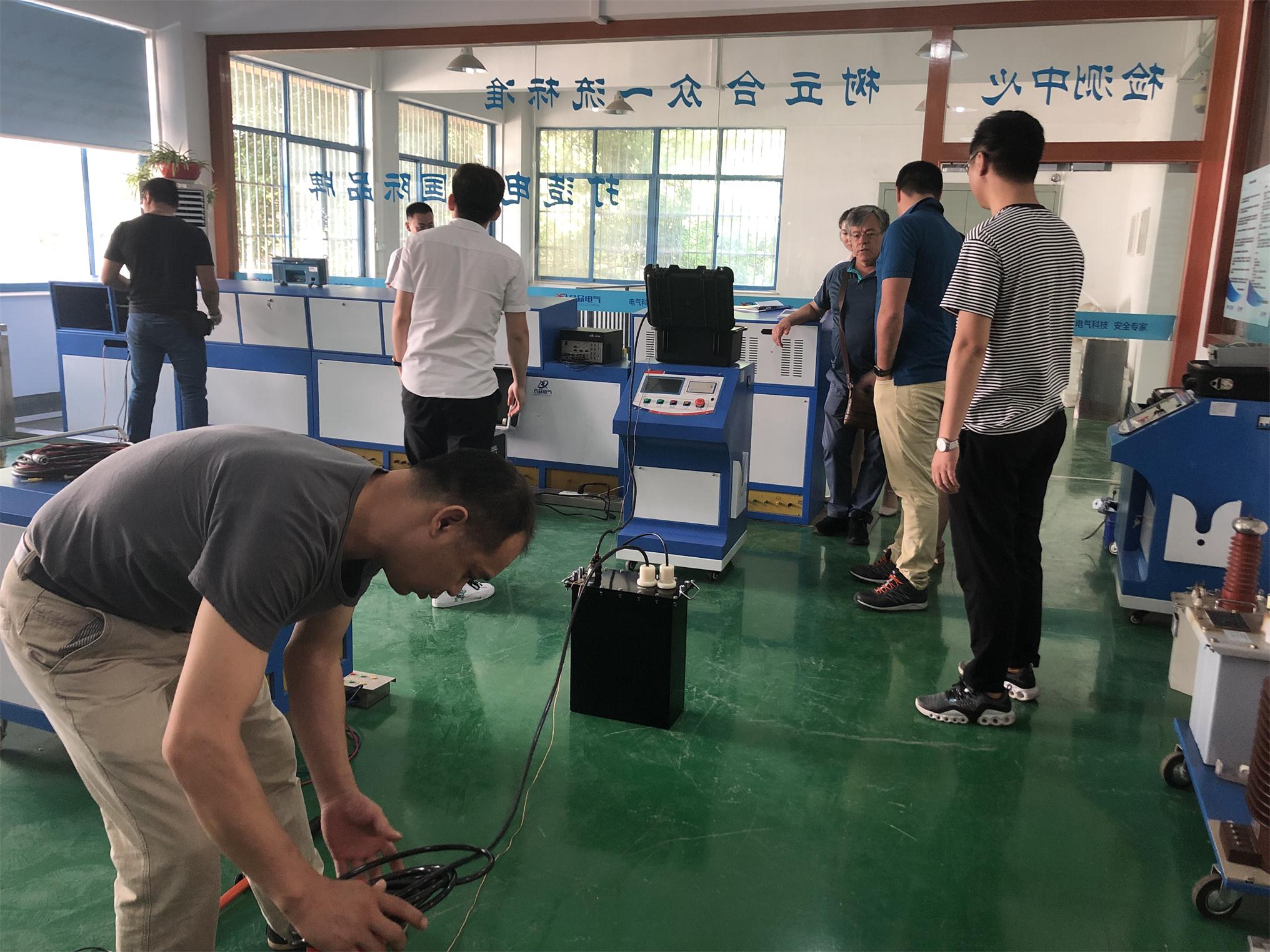 客户到访合众电气